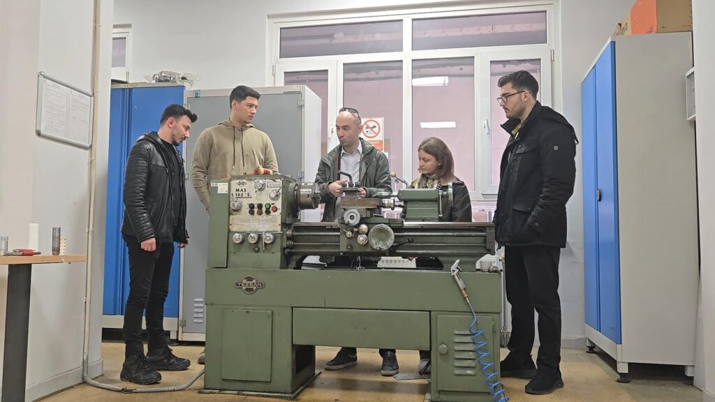 GRAST Students Gain First Hands-On Experience in Additive Manufacturing Workshop